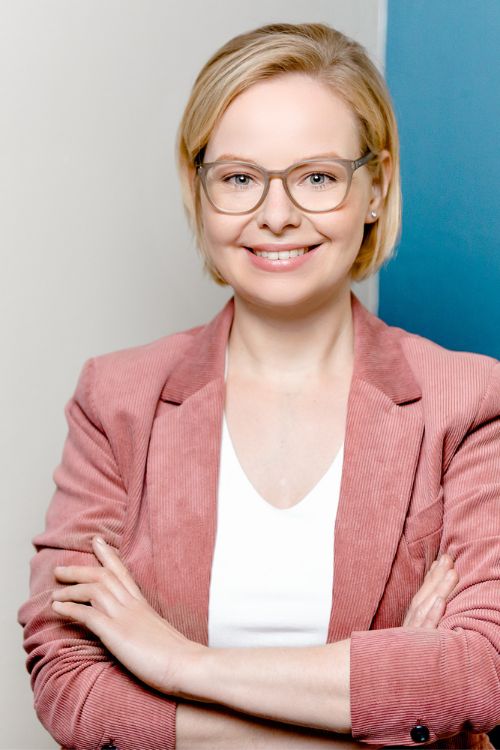FEMALE IMPACT ACADEMY - Karriere für leise, kluge Frauen